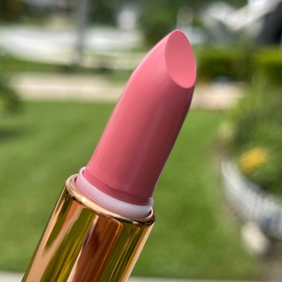 YENSA Super 8 Vibrant Silk Lipstick In Free Spirit - Picture 4 of 12